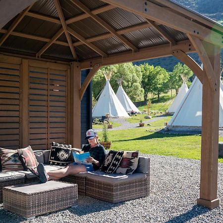 Dreamcatcher Tipi Hotel Гардинър Екстериор снимка